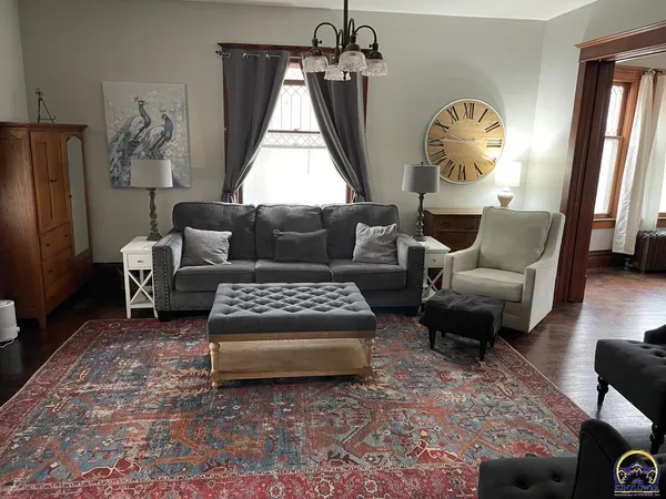 $259,000 | 1001 Market Street, Emporia, KS 66801