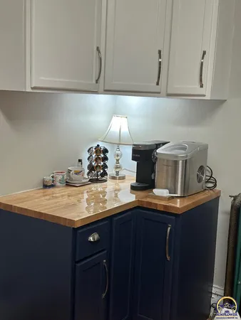 $259,000 | 1001 Market Street, Emporia, KS 66801