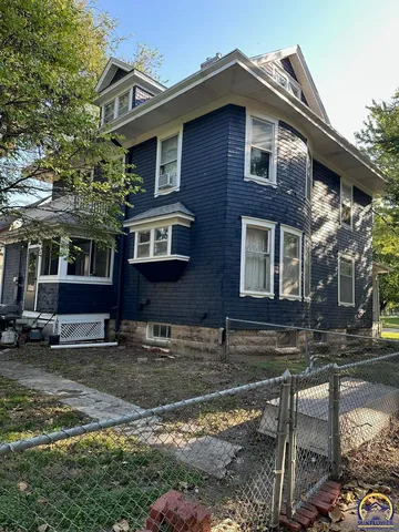 $259,000 | 1001 Market Street, Emporia, KS 66801