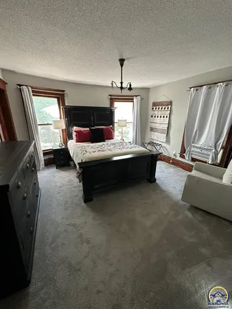 $259,000 | 1001 Market Street, Emporia, KS 66801