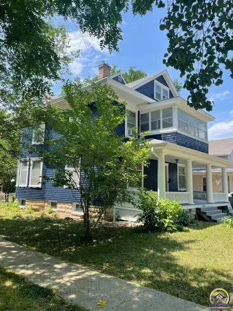 $259,000 | 1001 Market Street, Emporia, KS 66801