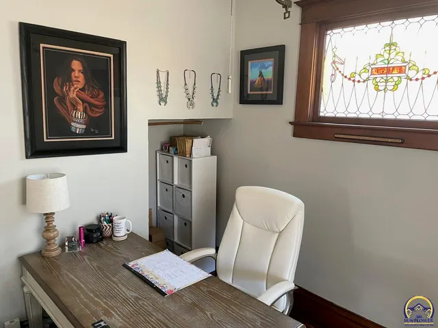 $259,000 | 1001 Market Street, Emporia, KS 66801