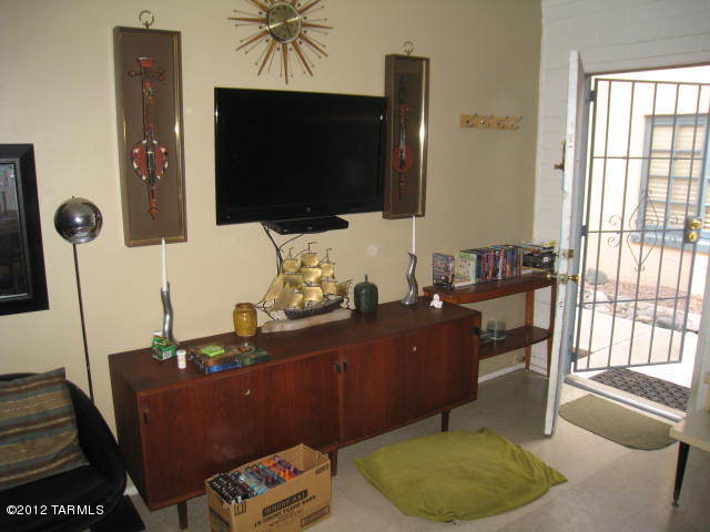 734 East Pastime Road Tucson, AZ 85719 - Photo 6 of 9 Gallery Image 6