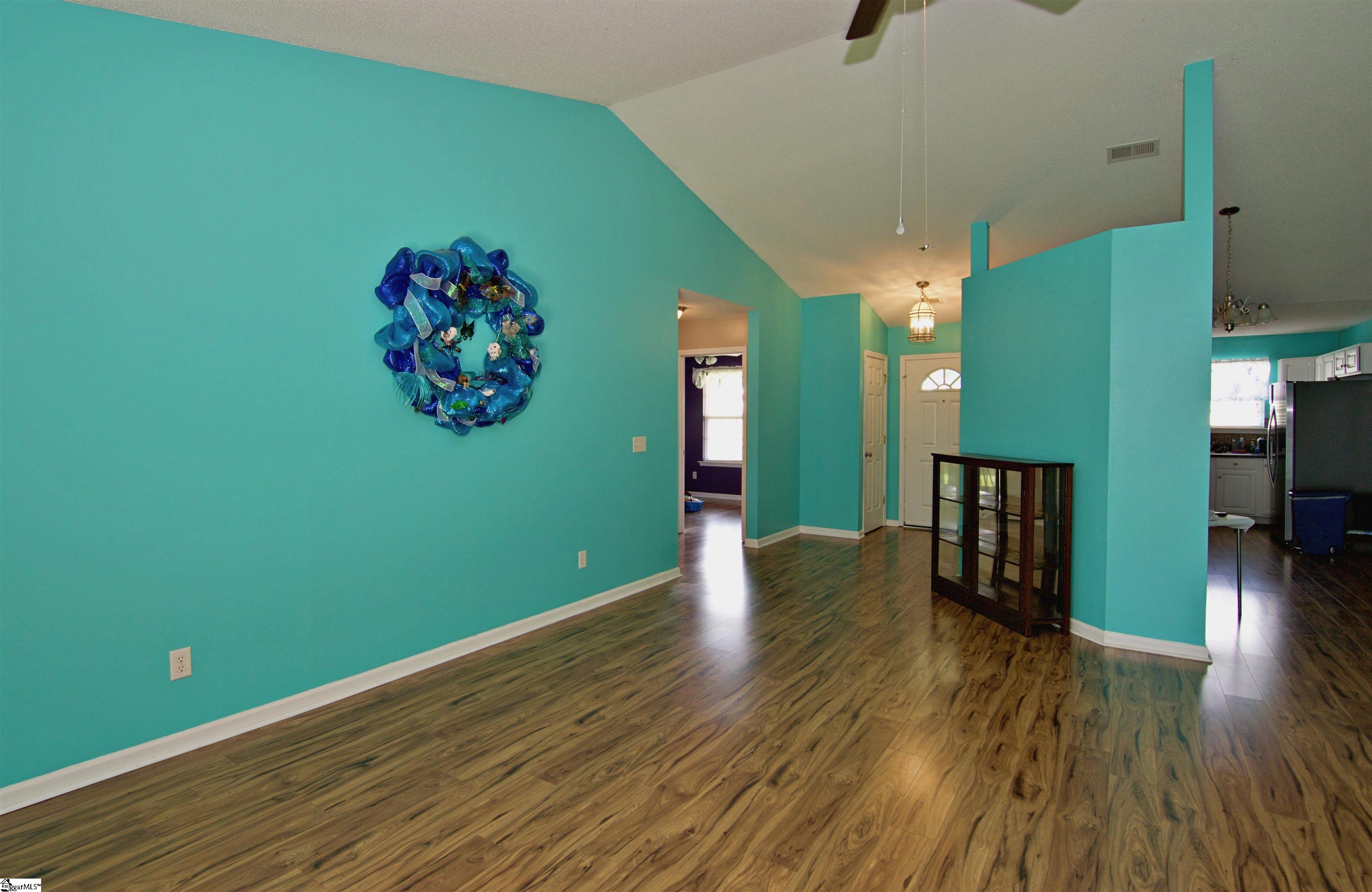 309 Dustin Reid Court Duncan, SC 29334 - Photo 5 of 29 Gallery Image 5
