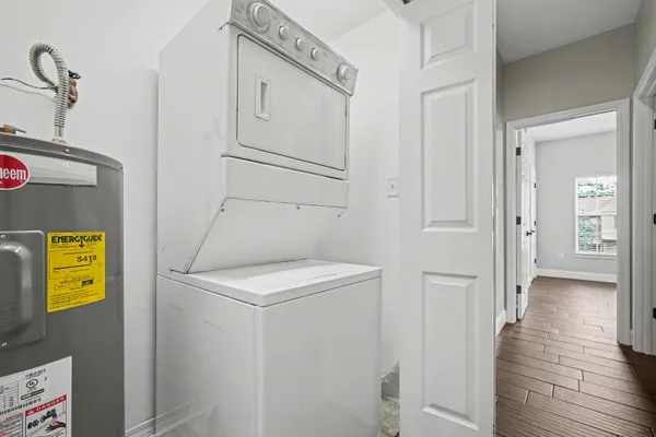 $182,500 | 1501 Partin Drive North, Unit 264, Niceville, FL 32578