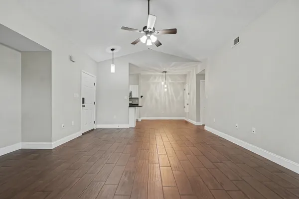 $182,500 | 1501 Partin Drive North, Unit 264, Niceville, FL 32578