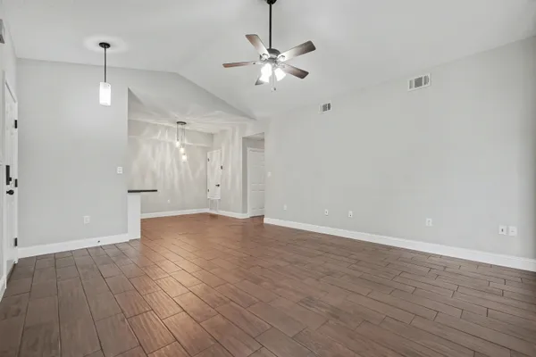 $182,500 | 1501 Partin Drive North, Unit 264, Niceville, FL 32578