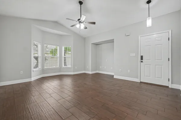 $182,500 | 1501 Partin Drive North, Unit 264, Niceville, FL 32578