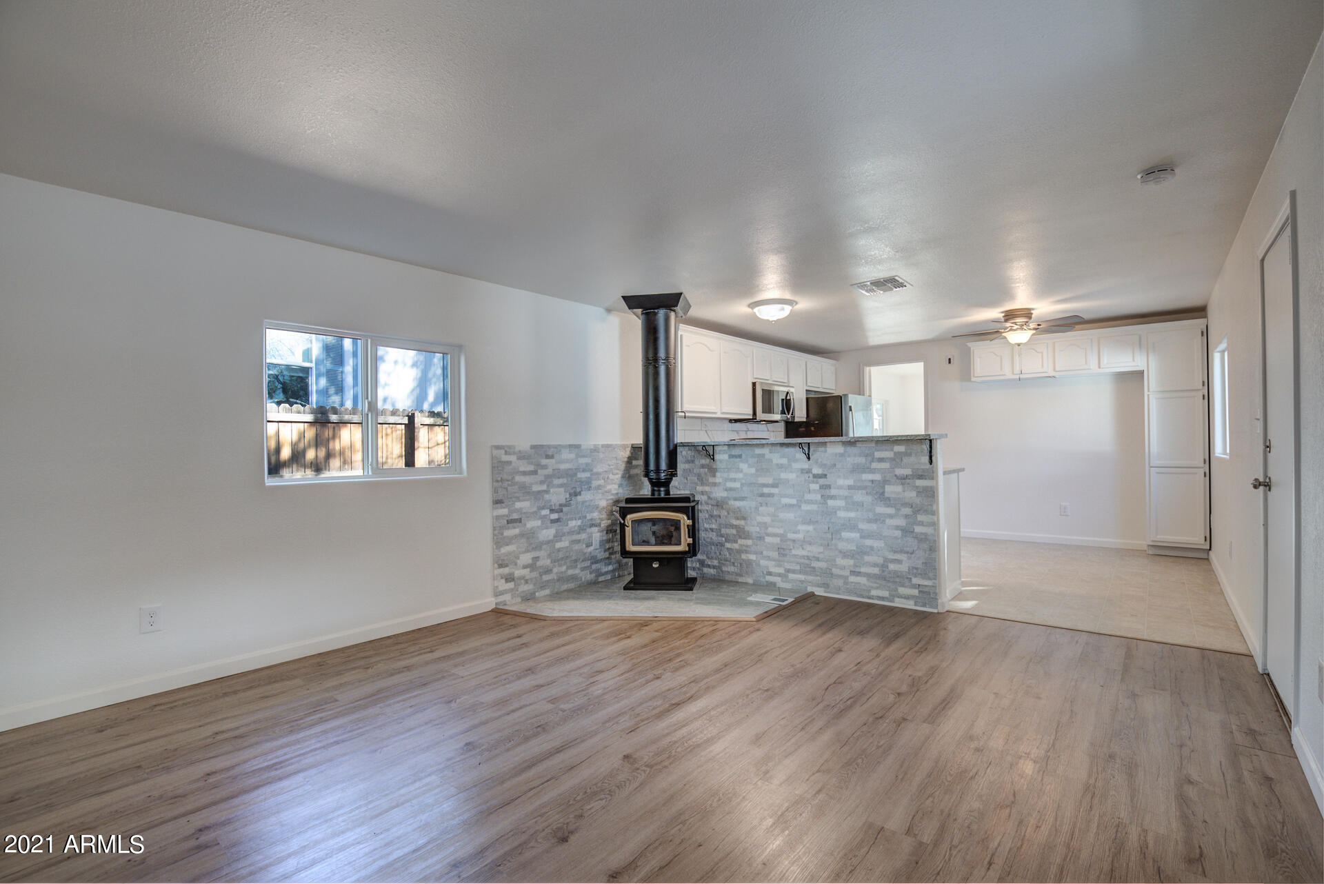 302 North Mud Springs Road Payson, AZ 85541 - Photo 8 of 23 Family Room