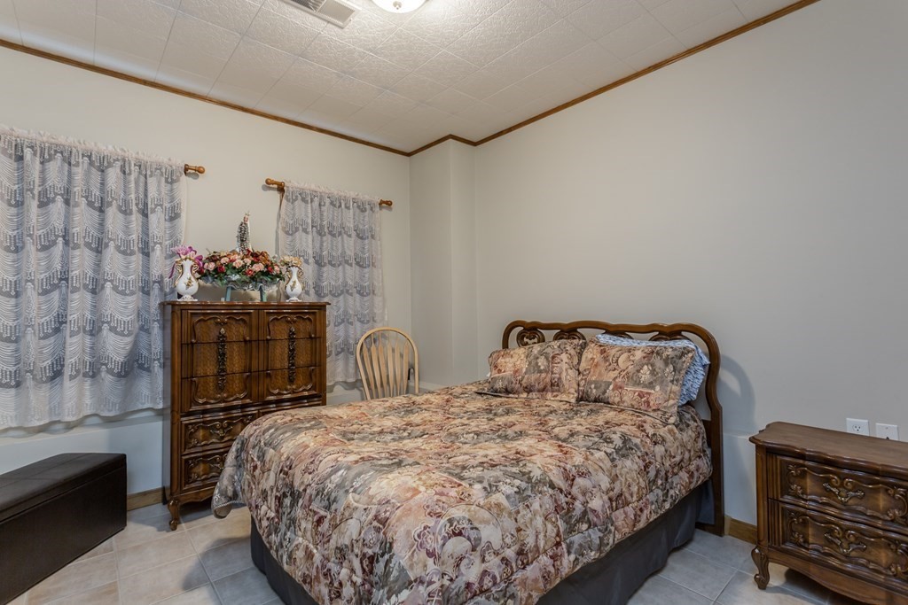 31 Abington Lane Fall River, MA 02721 - Photo 26 of 33 Gallery Image 26