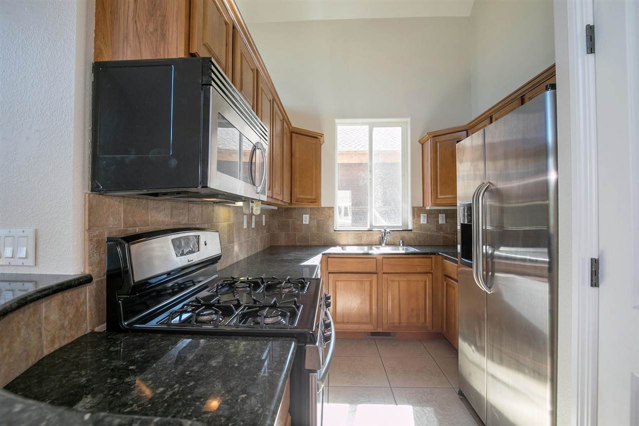 14510 East Reed Avenue Truckee, CA 96161 - Photo 8 of 21 Gallery Image 8