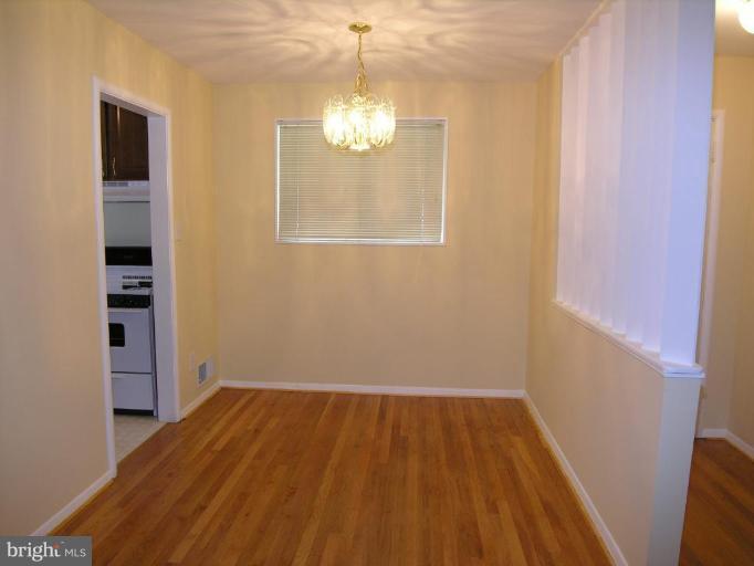 2912 Fenimore Road Silver Spring, MD 20902 - Photo 2 of 21 Dining Area