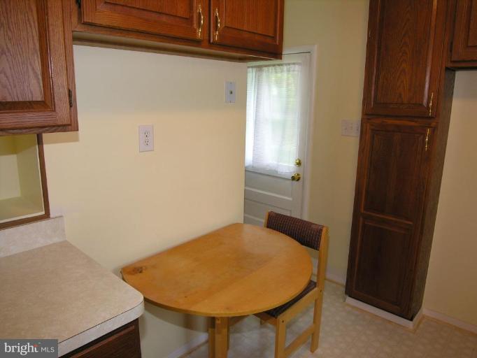 2912 Fenimore Road Silver Spring, MD 20902 - Photo 17 of 21 Breakfast Area