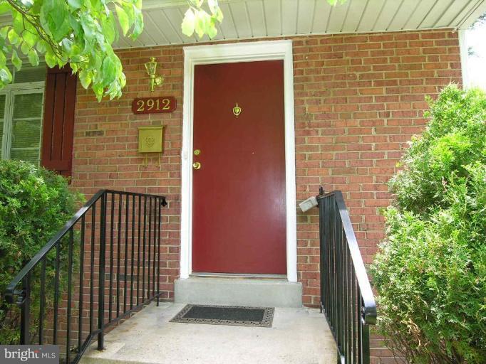 2912 Fenimore Road Silver Spring, MD 20902 - Photo 18 of 21 Entrance / Foyer