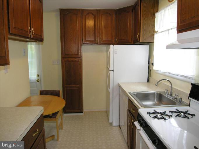 2912 Fenimore Road Silver Spring, MD 20902 - Photo 5 of 21 Kitchen