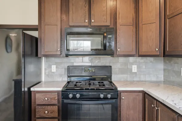 $173,000 | 2022 Morgan Way, North Mankato, MN 56003