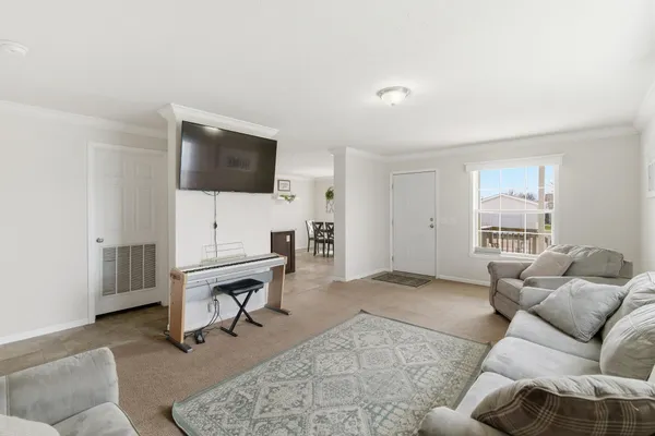 $173,000 | 2022 Morgan Way, North Mankato, MN 56003