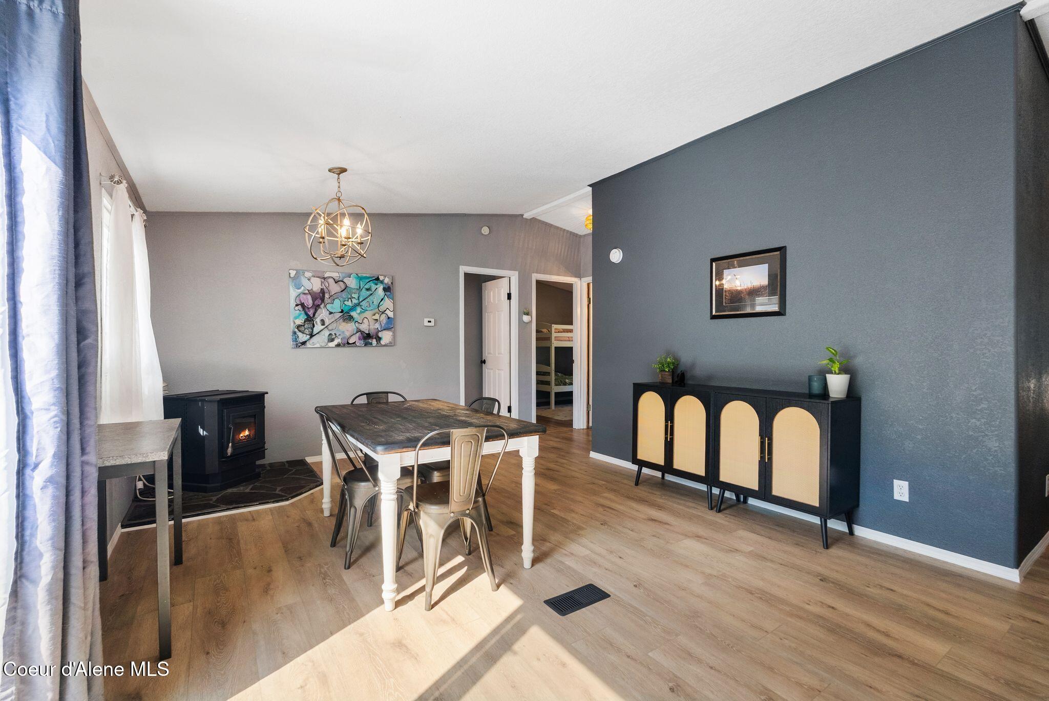 120 Shelby Road Laclede, ID 83841 - Photo 13 of 41 Dining space with pellet stove