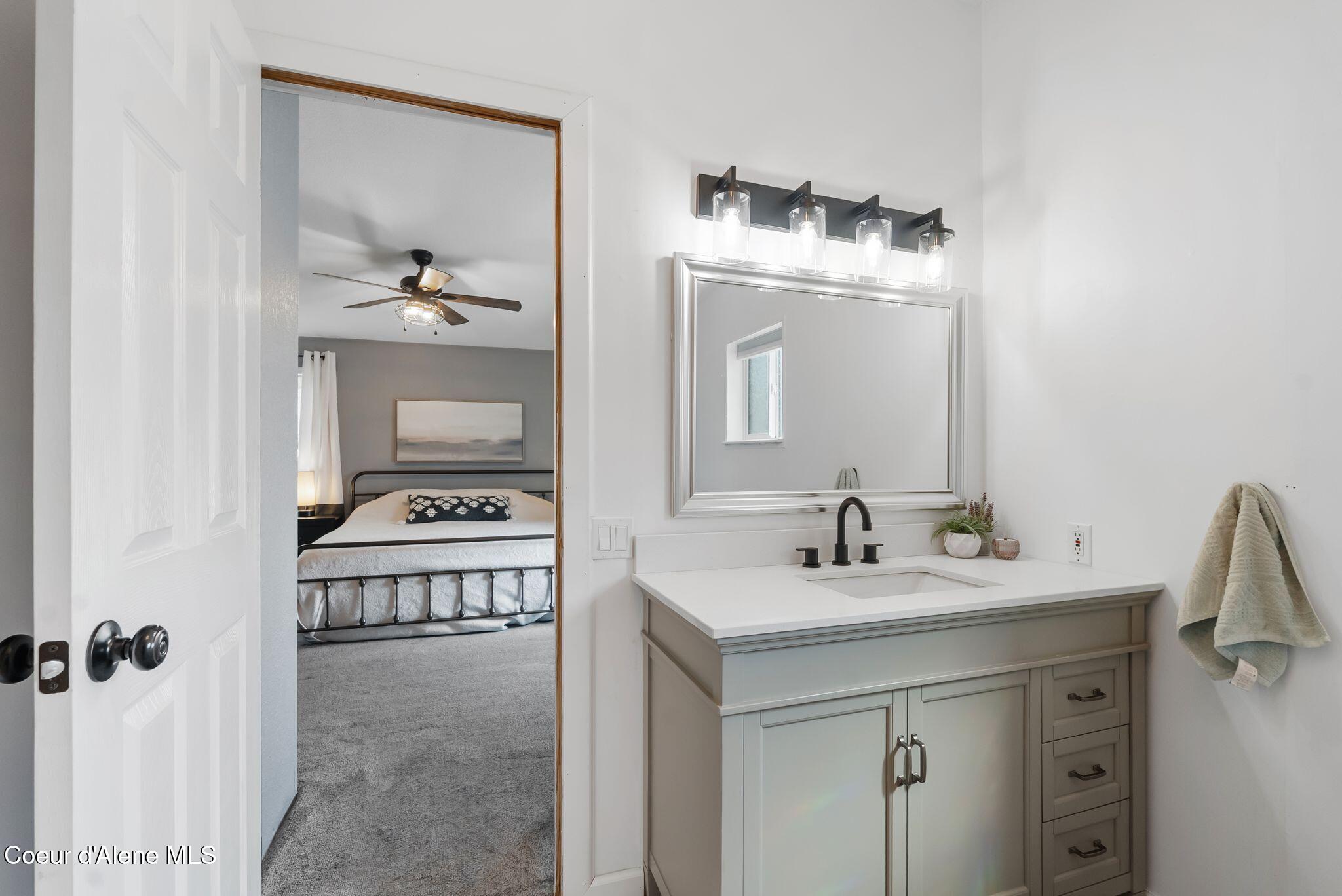 120 Shelby Road Laclede, ID 83841 - Photo 16 of 41 Primary Bathroom with updated vanity