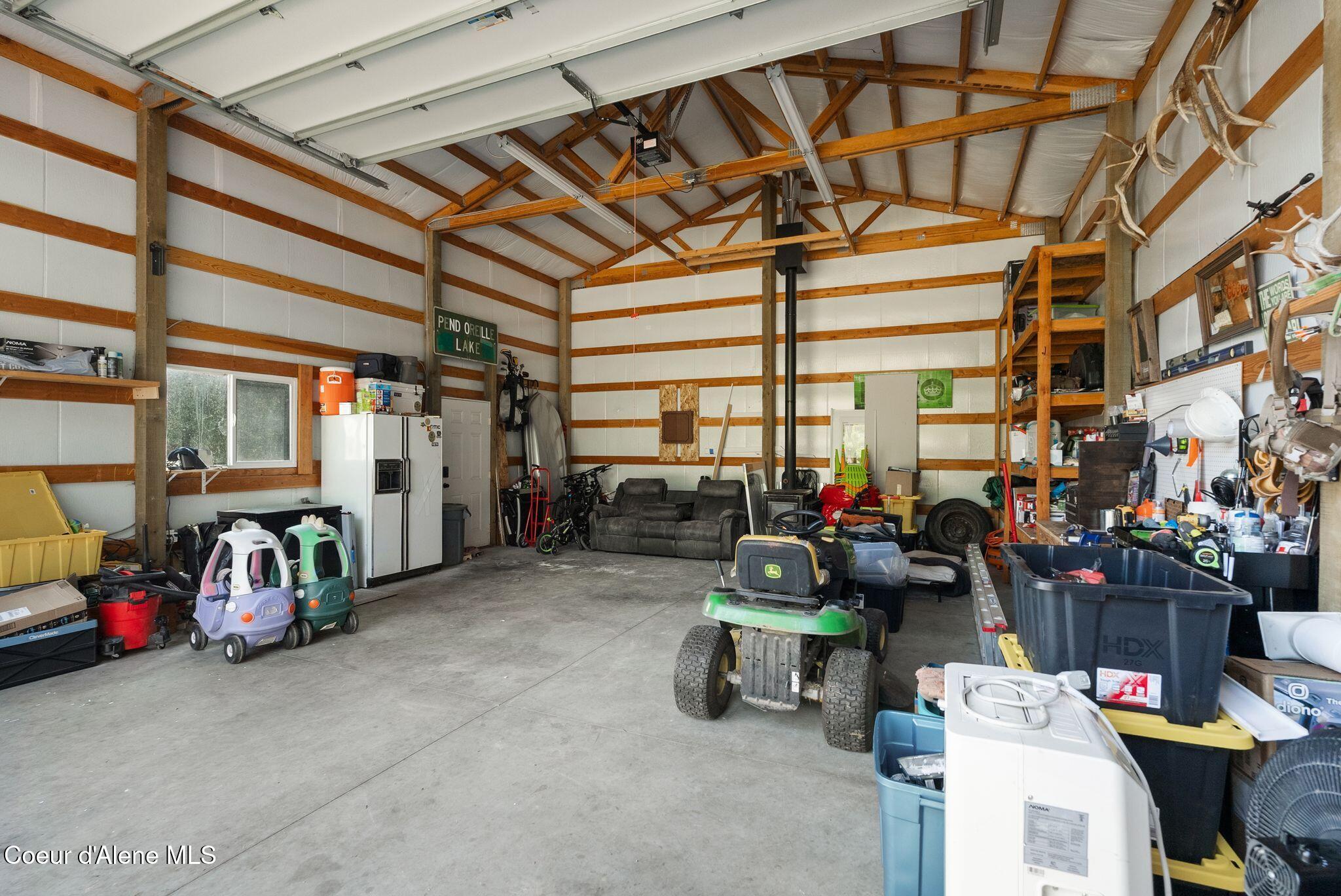 120 Shelby Road Laclede, ID 83841 - Photo 32 of 41 Heated and insulated interior