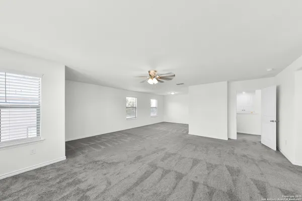 $2,550 | 11255 Sawyer Valley, San Antonio, TX 78254