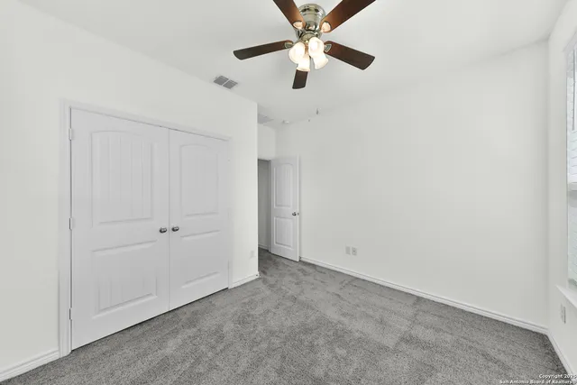 $2,550 | 11255 Sawyer Valley, San Antonio, TX 78254