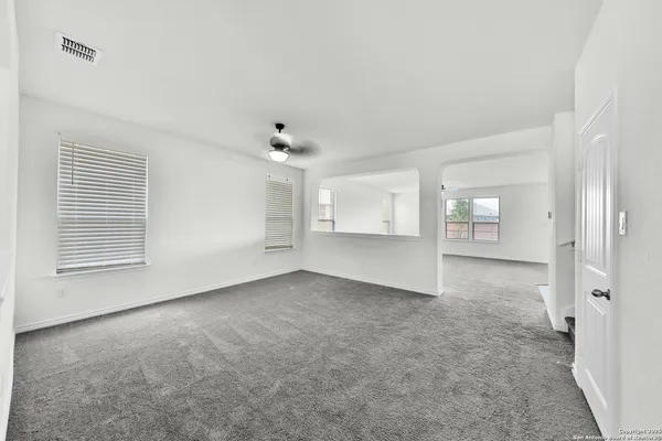 $2,550 | 11255 Sawyer Valley, San Antonio, TX 78254