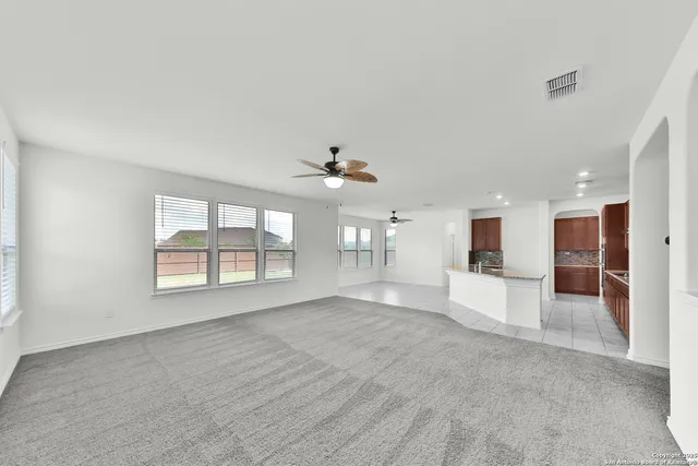 $2,550 | 11255 Sawyer Valley, San Antonio, TX 78254