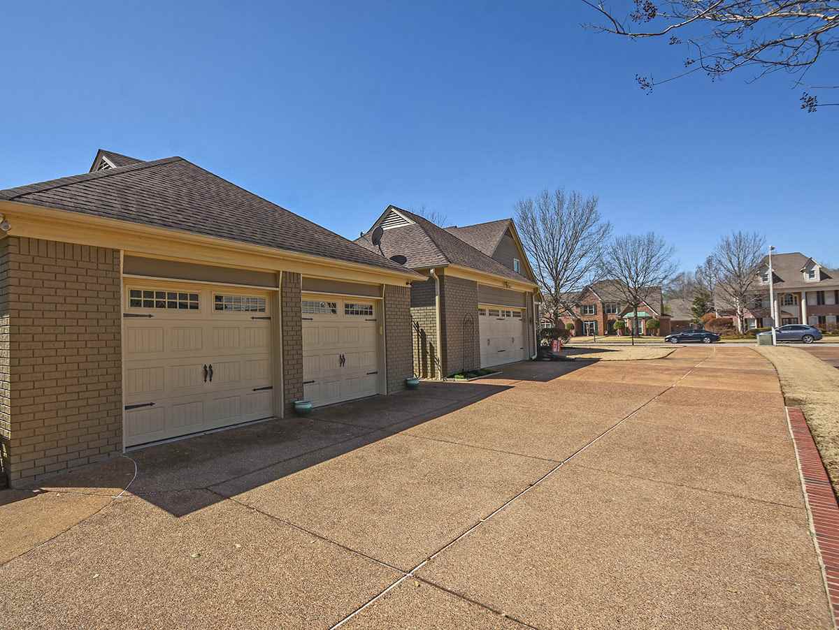 1714 John Ridge Drive Collierville, TN 38017 - Photo 22 of 23 Every car person's dream..every homeowners'dream is shown here. The 3rd and 4th are heated and cooled and make great workrooms for the hobby-minded,collectors, and those who just like to tinker.
