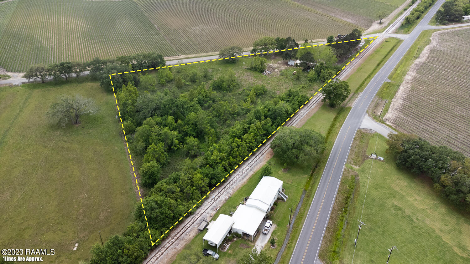 113 Adras Road New Iberia, LA 70560 - Photo 3 of 8 113 Adras Rd Aerials-3