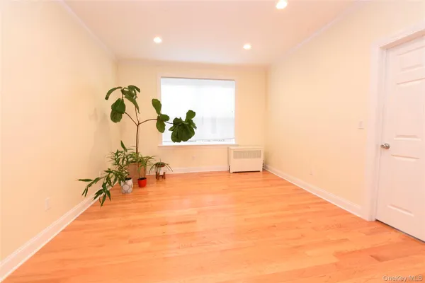 $1,150,000 | 2056 Continental Avenue | Pelham Bay
