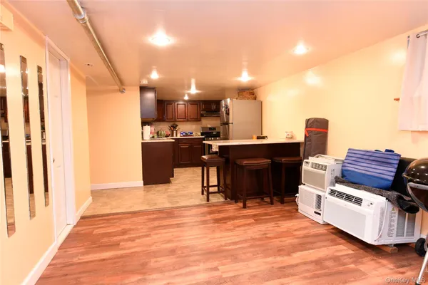 $1,150,000 | 2056 Continental Avenue | Pelham Bay