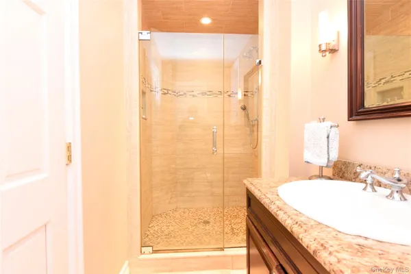 $1,150,000 | 2056 Continental Avenue | Pelham Bay