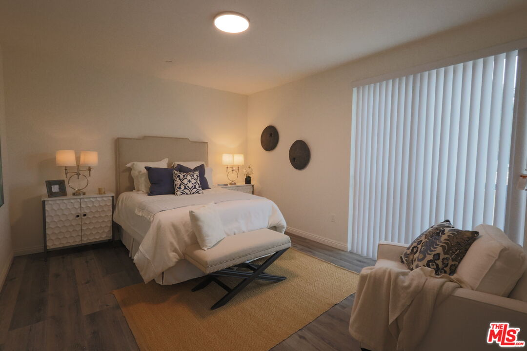 10132 Commerce Avenue Tujunga, CA 91042 - Photo 6 of 38