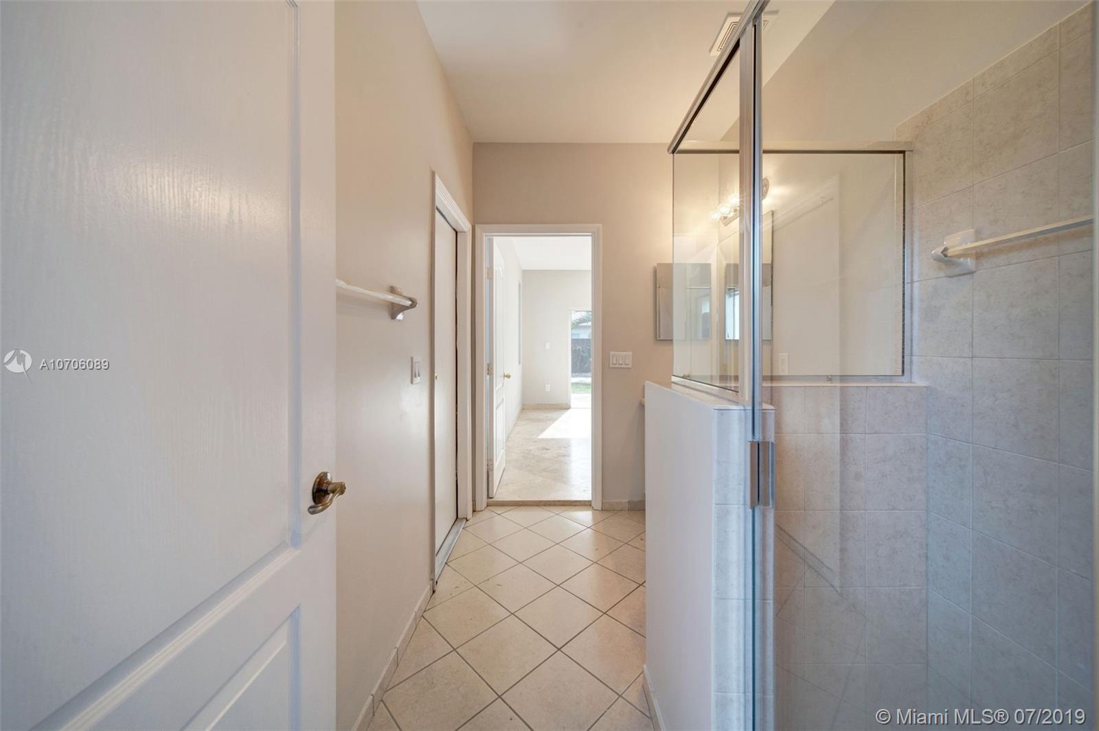 1610 Southwest 154th Path Miami, FL 33185 - Photo 15 of 29 Gallery Image 15