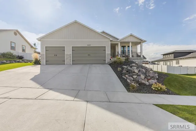 $699,000 | 6482 East Crown Crescent, Ammon, ID 83406