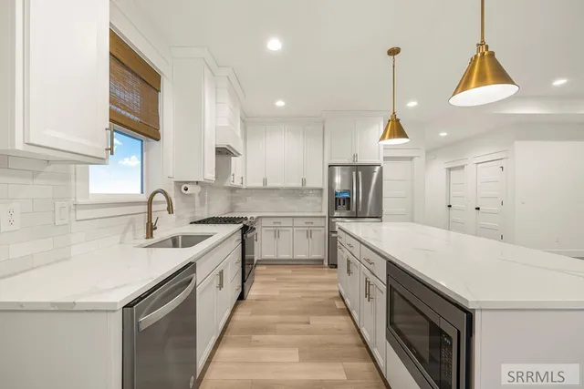 $698,000 | 6482 East Crown Crescent, Ammon, ID 83406