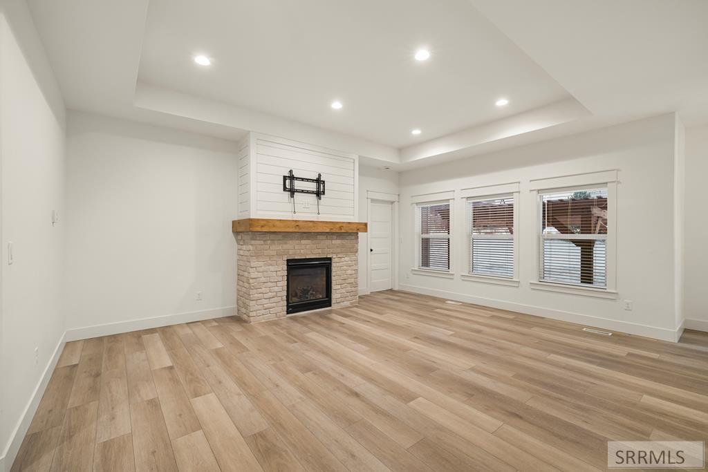 6482 East Crown Crescent Ammon, ID 83406 - Photo 17 of 61