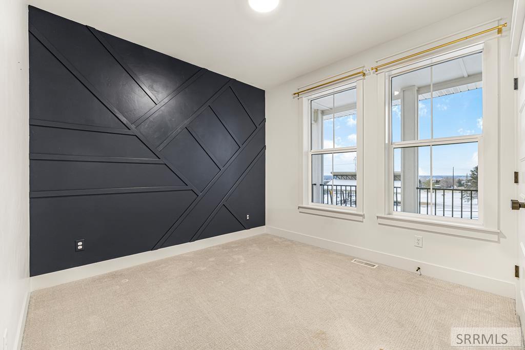 6482 East Crown Crescent Ammon, ID 83406 - Photo 23 of 61