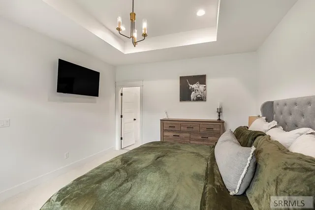 $699,000 | 6482 East Crown Crescent, Ammon, ID 83406