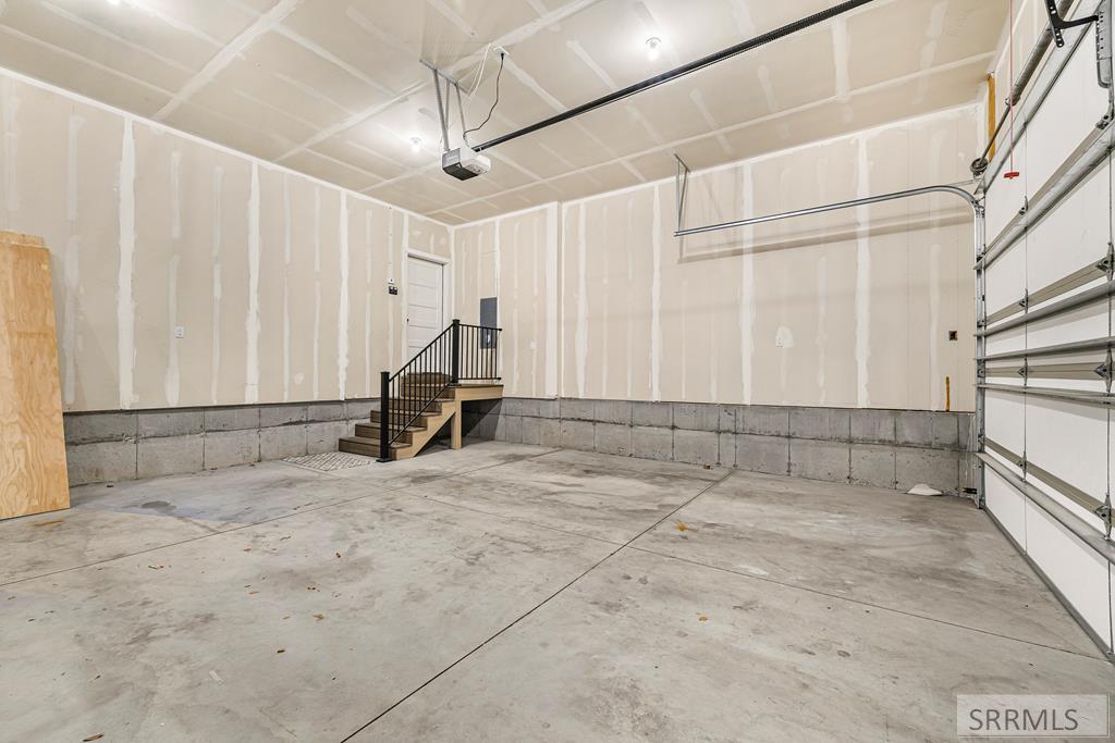 6482 East Crown Crescent Ammon, ID 83406 - Photo 42 of 61