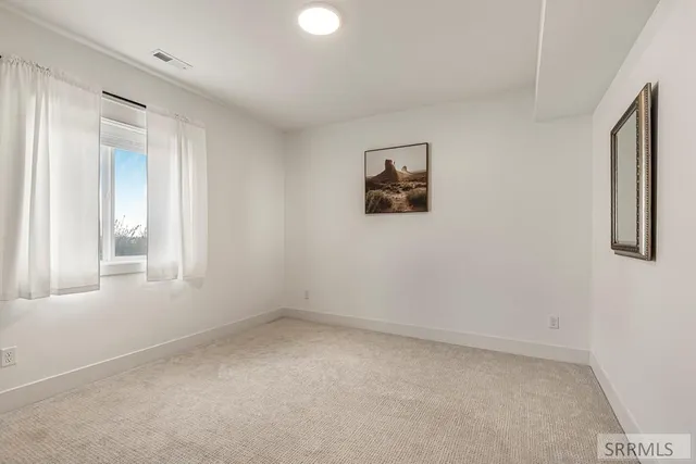 $699,000 | 6482 East Crown Crescent, Ammon, ID 83406