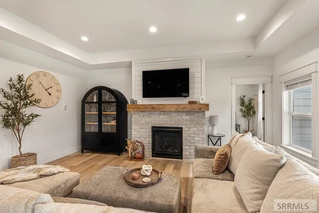 $699,000 | 6482 East Crown Crescent, Ammon, ID 83406