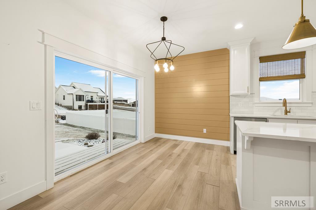 6482 East Crown Crescent Ammon, ID 83406 - Photo 10 of 61