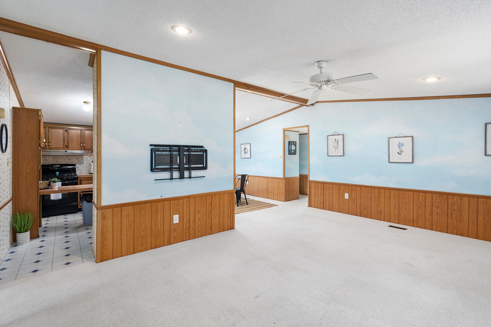 58 Entree Way Churchville, VA 24421 - Photo 8 of 61 Gallery Image 8