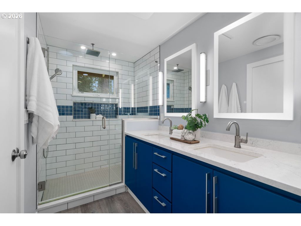 12170 Southwest Spring Court Portland, OR 97225 - Photo 21 of 37 Gallery Image 21