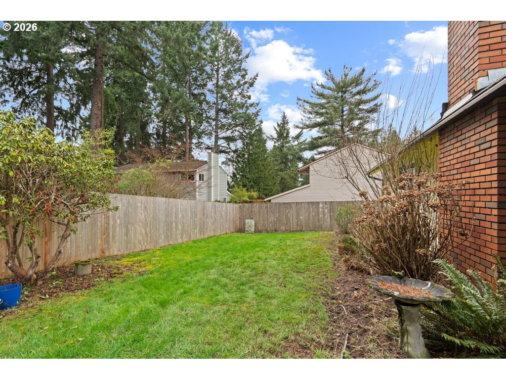 12170 Southwest Spring Court Portland, OR 97225 - Photo 28 of 37 Gallery Image 28