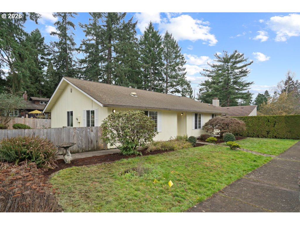 12170 Southwest Spring Court Portland, OR 97225 - Photo 3 of 37 Gallery Image 3