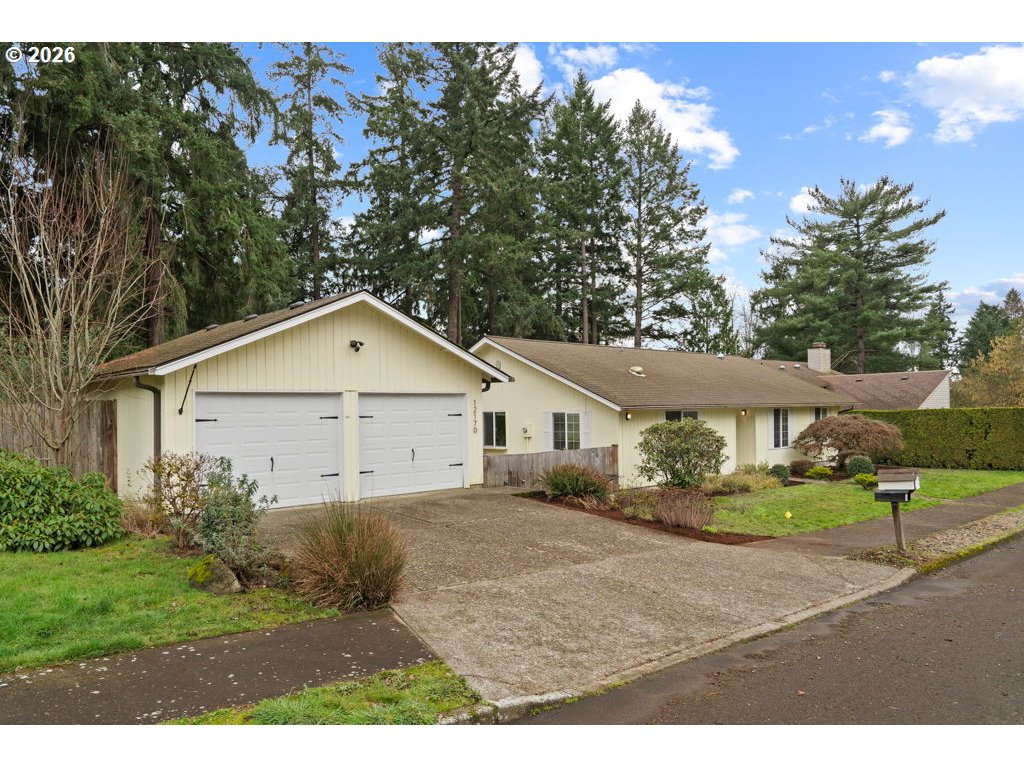 12170 Southwest Spring Court Portland, OR 97225 - Photo 4 of 37 Gallery Image 4