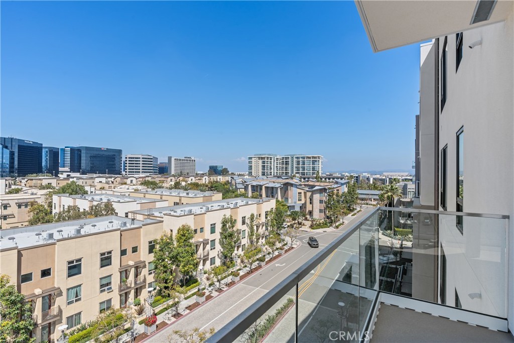 1601 Rivington Irvine, CA 92612 - Photo 26 of 29 a view of balcony with city view